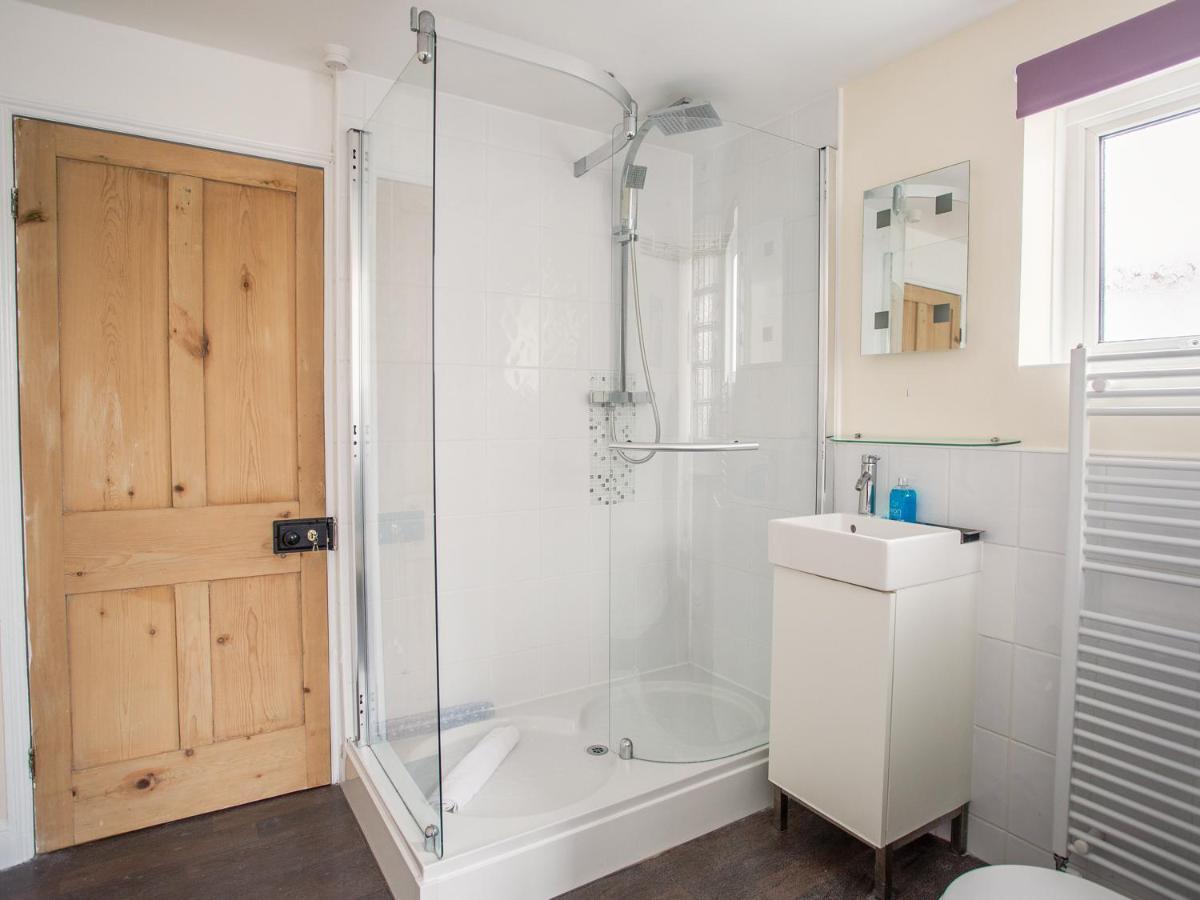 Wey Holiday home *